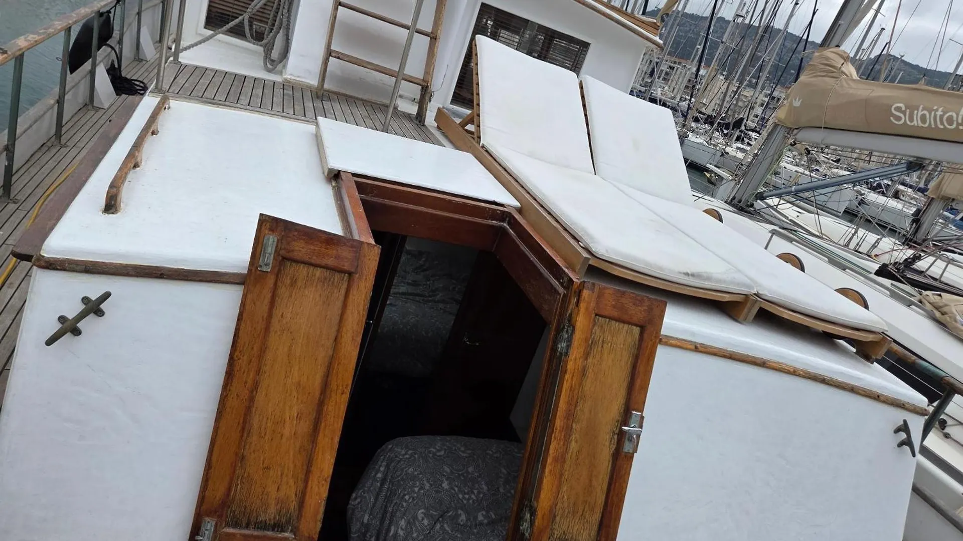 فندق Bateau De Legende تولون فرنسا